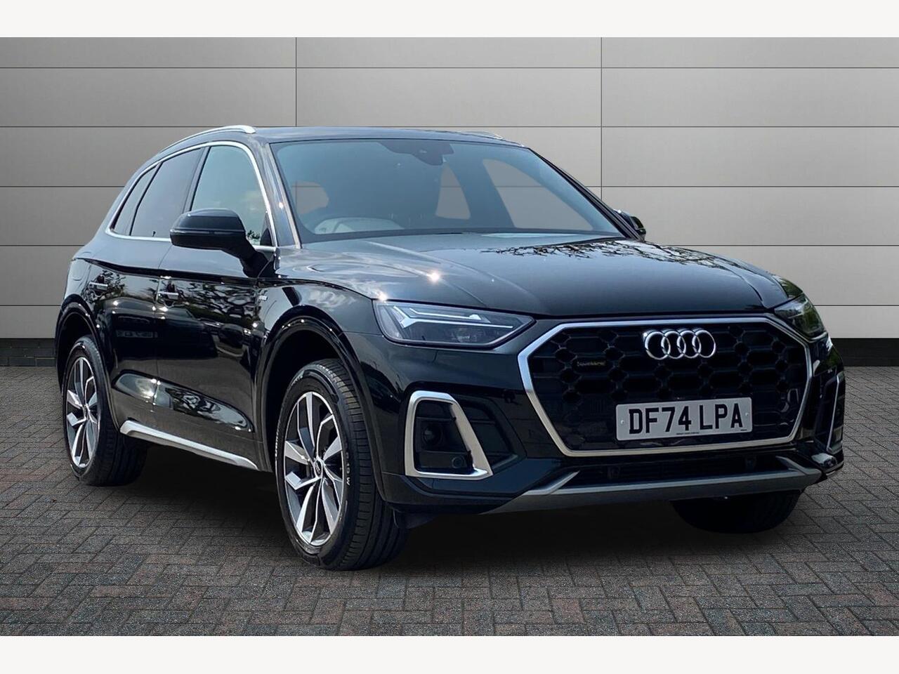 Main listing image - Audi Q5