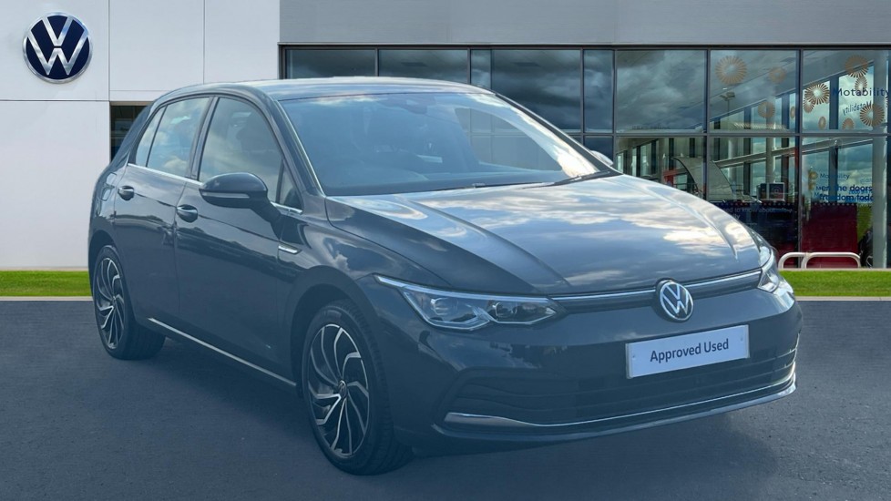 Main listing image - Volkswagen Golf