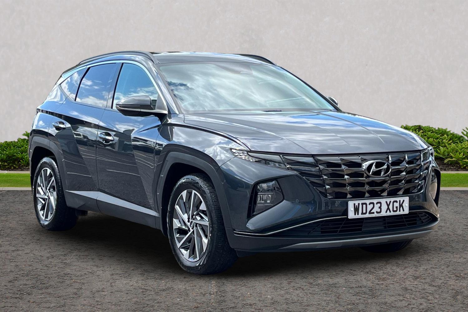 Main listing image - Hyundai Tucson