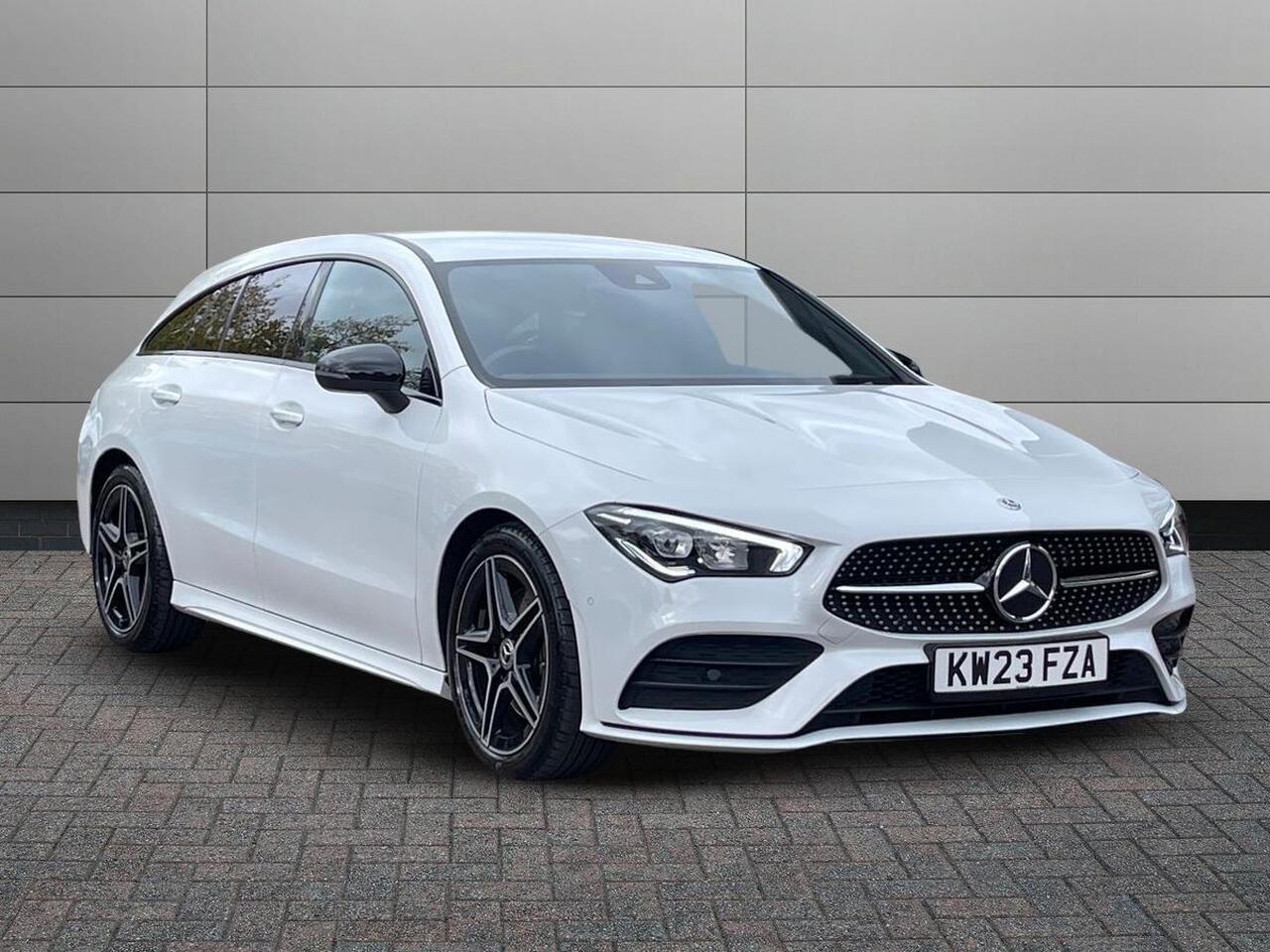 Main listing image - Mercedes-Benz CLA Shooting Brake