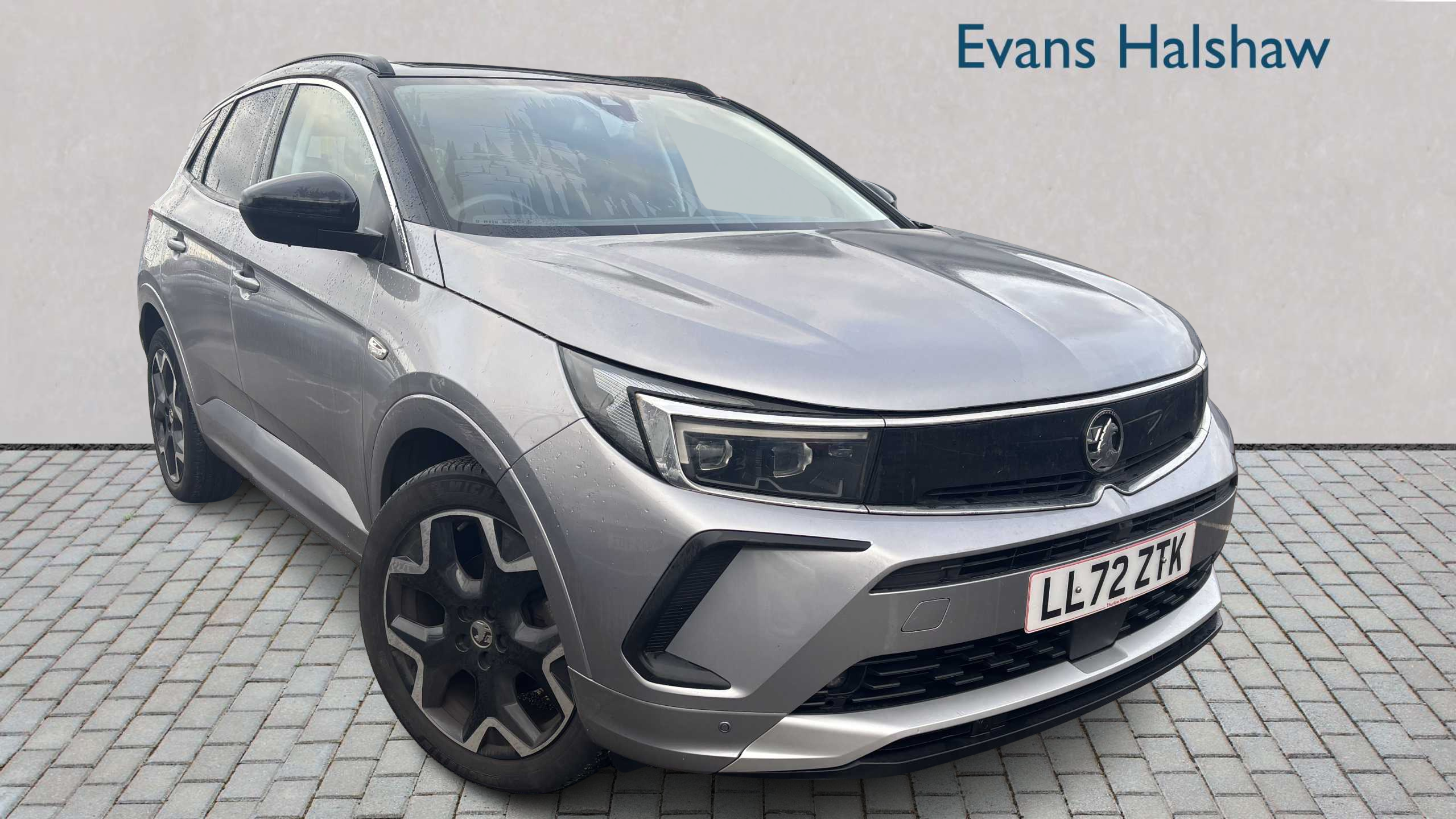 Main listing image - Vauxhall Grandland