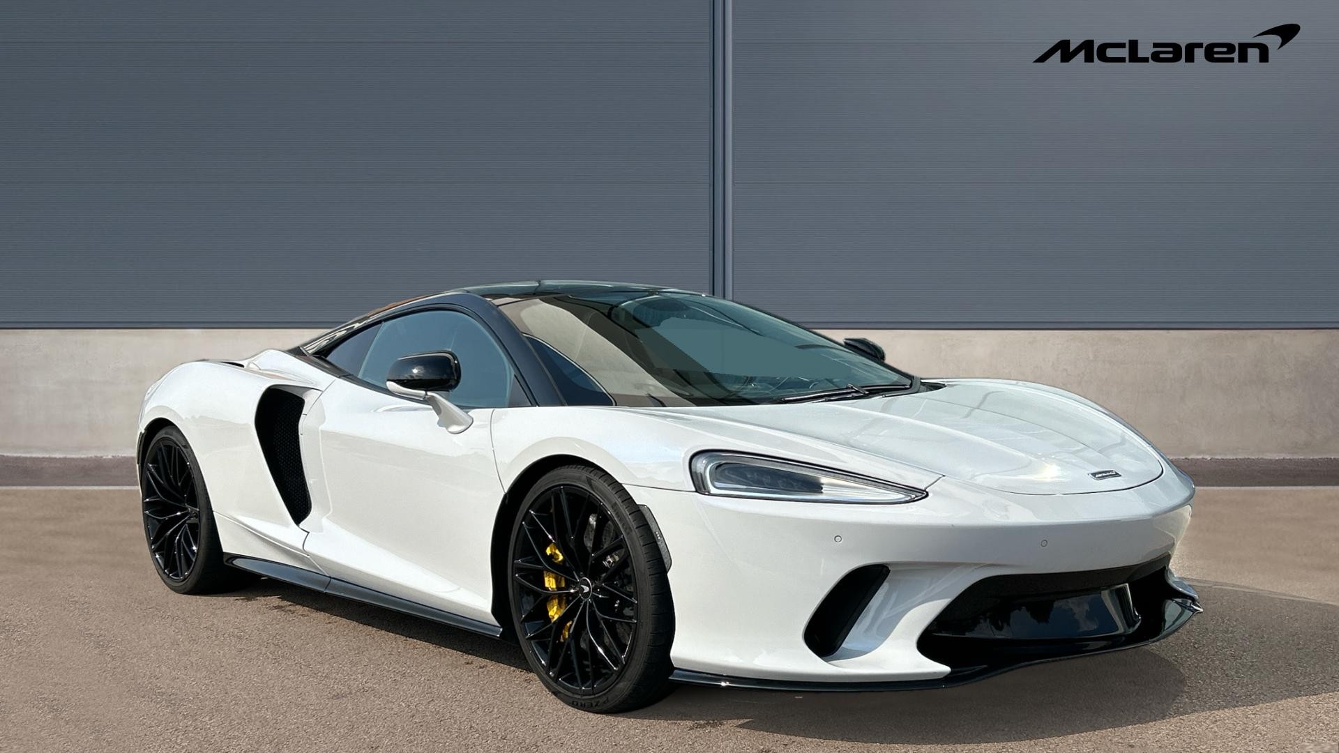 Main listing image - McLaren GT