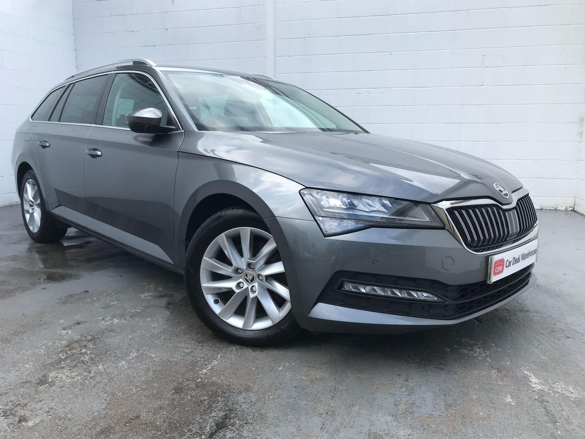 Main listing image - Skoda Superb