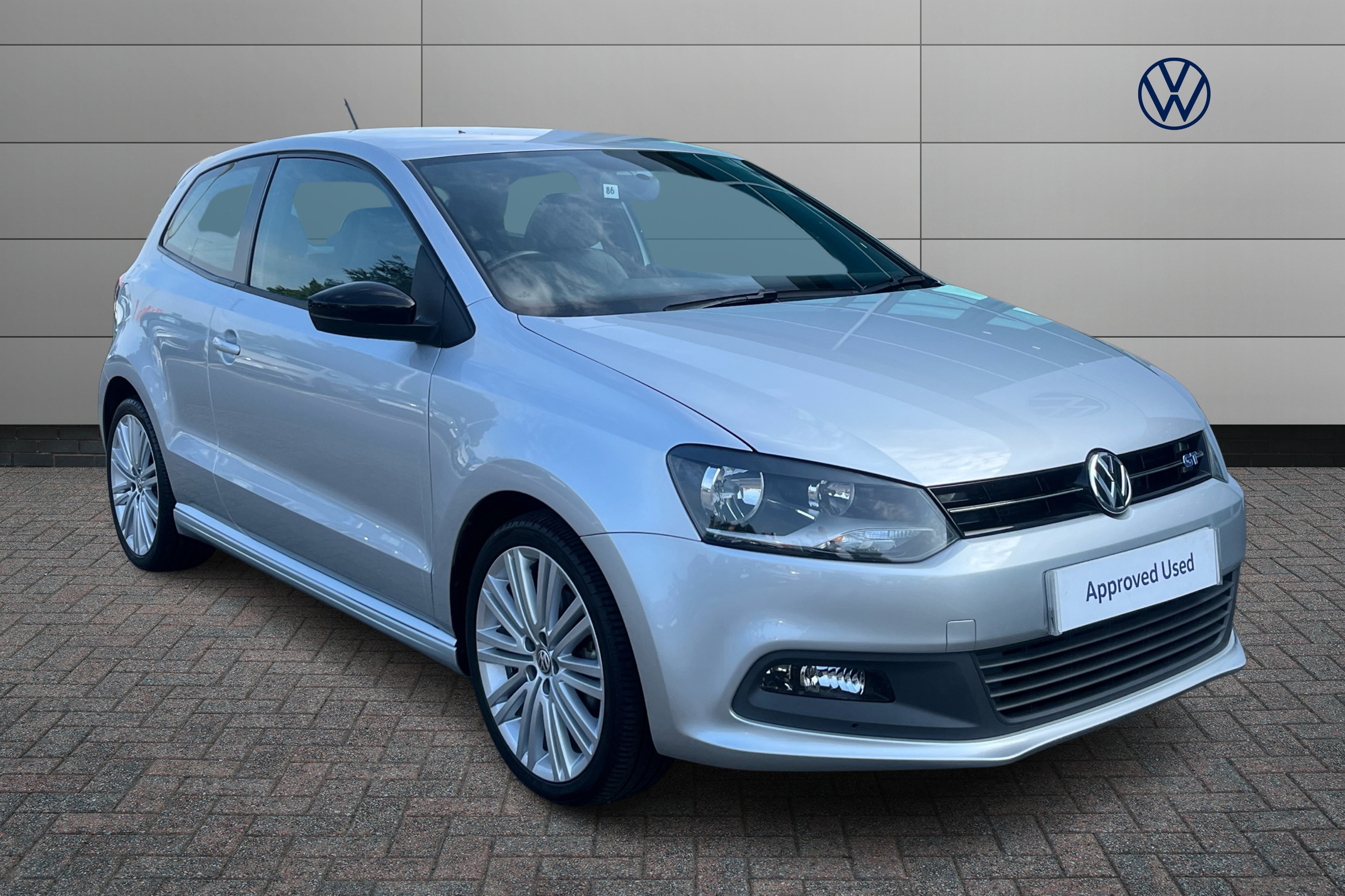 Main listing image - Volkswagen Polo