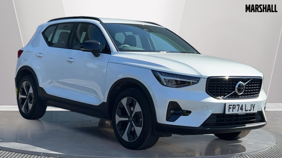 Main listing image - Volvo XC40