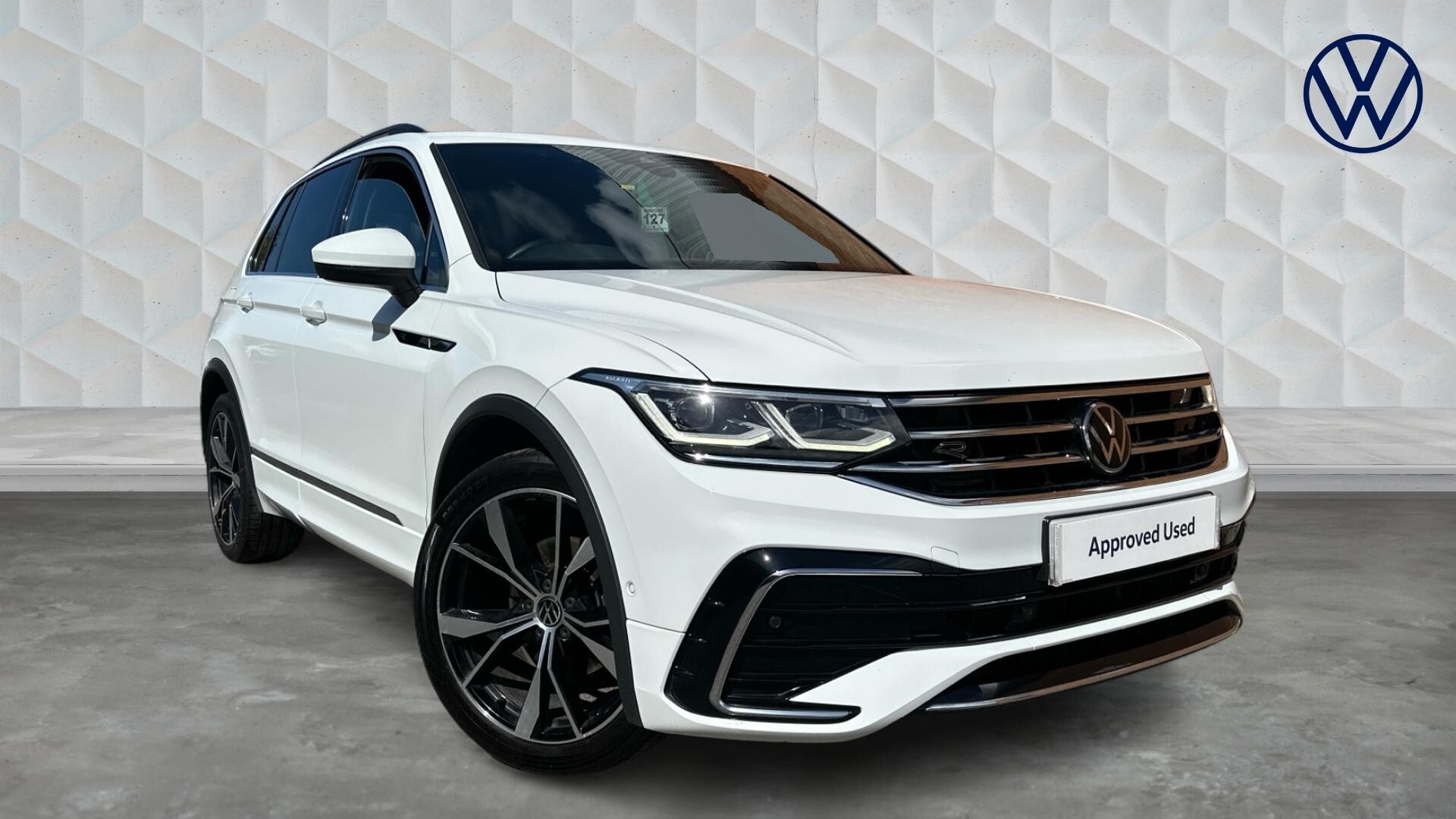 Main listing image - Volkswagen Tiguan