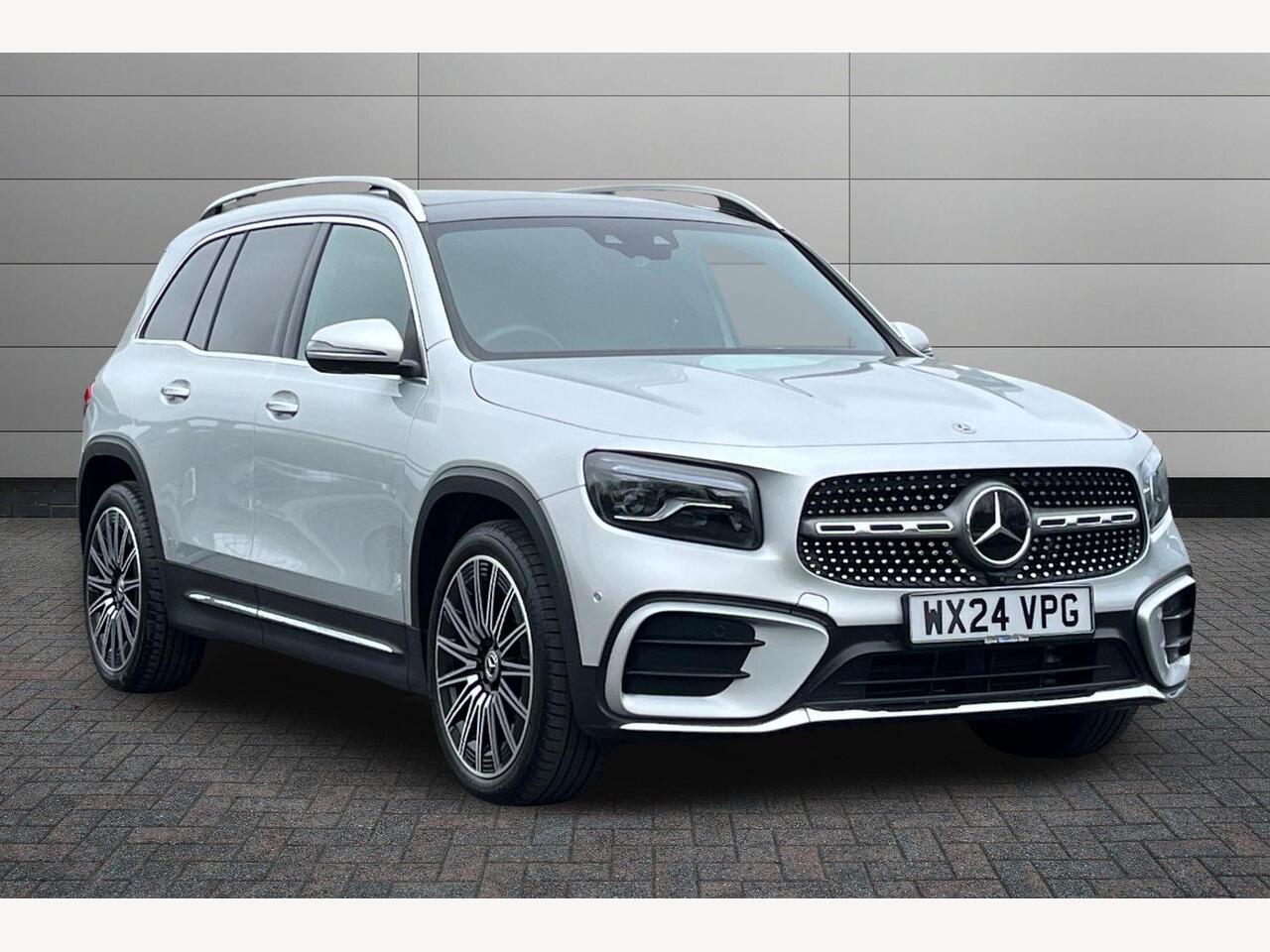 Main listing image - Mercedes-Benz GLB