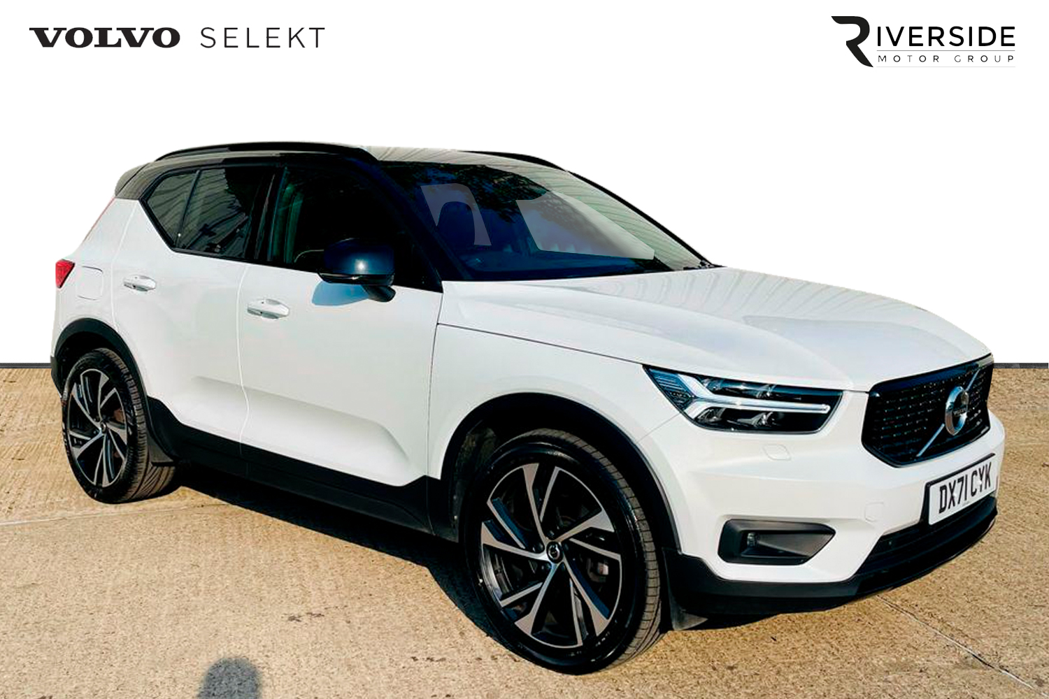 Main listing image - Volvo XC40