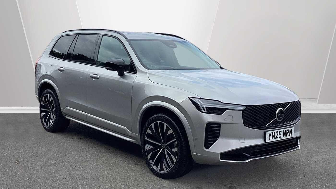 Main listing image - Volvo XC90