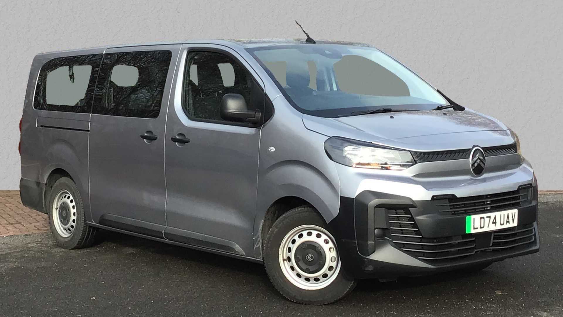 Main listing image - Citroen Space Tourer