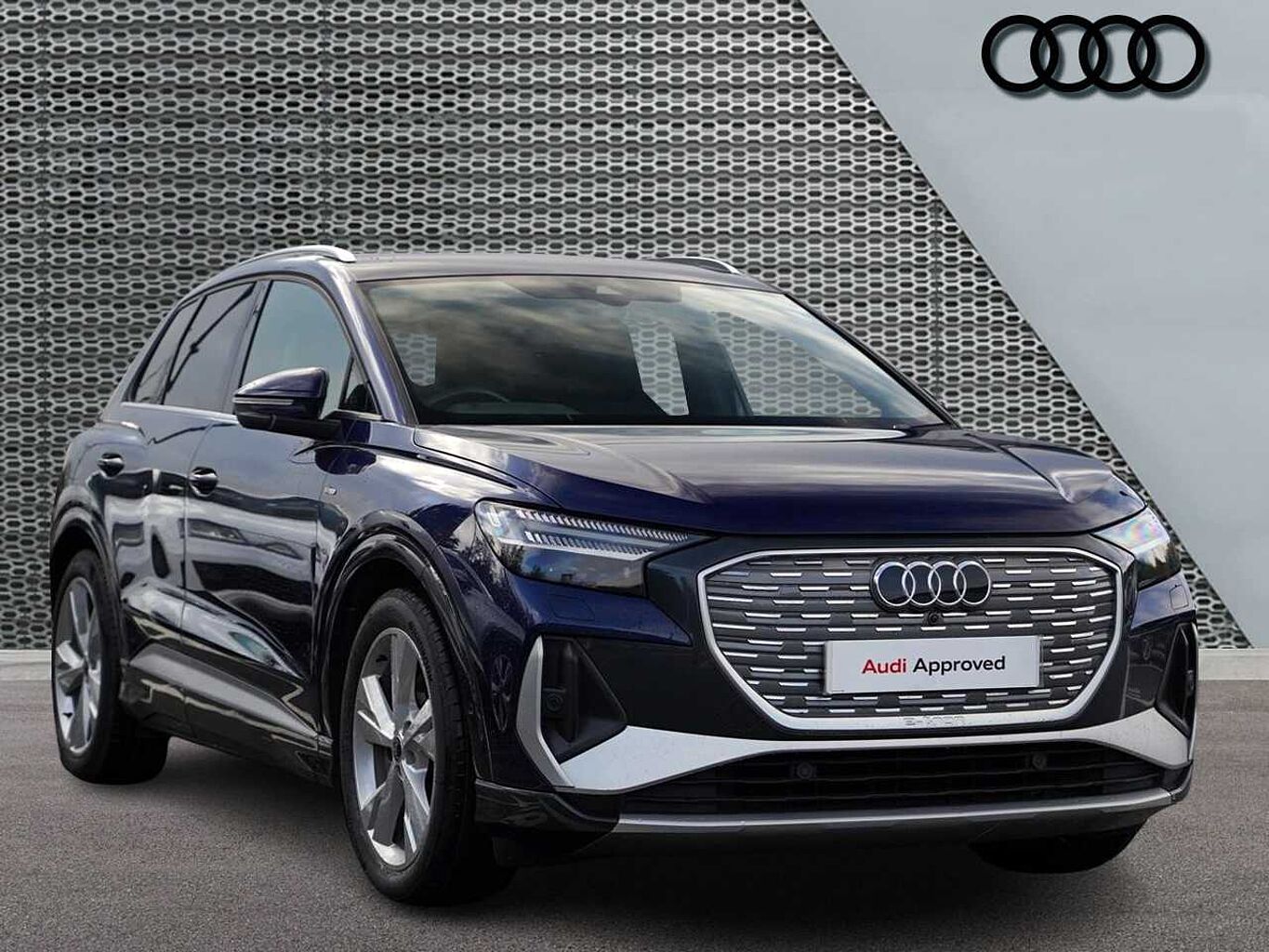 Main listing image - Audi Q4