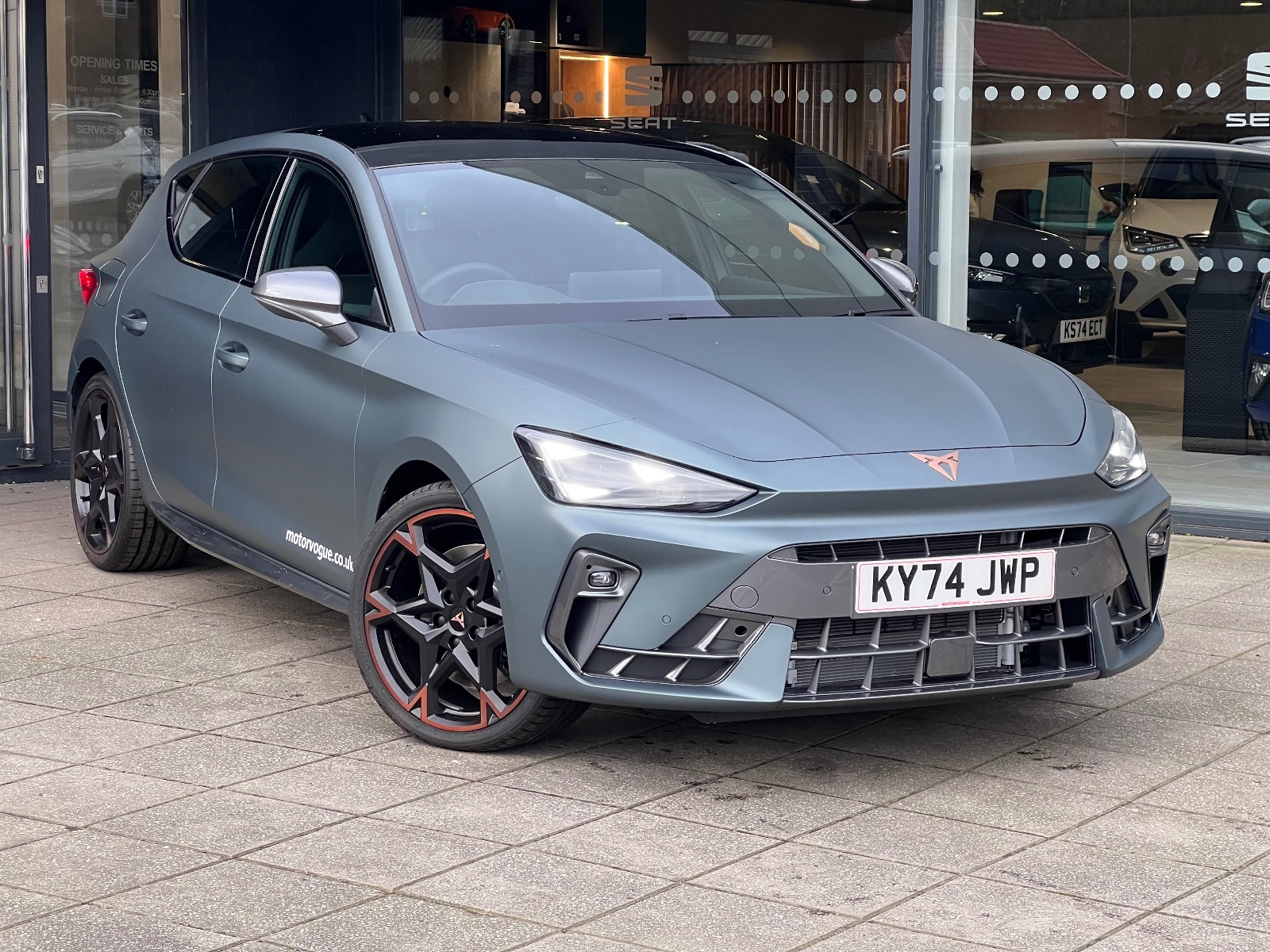 Main listing image - Cupra Leon