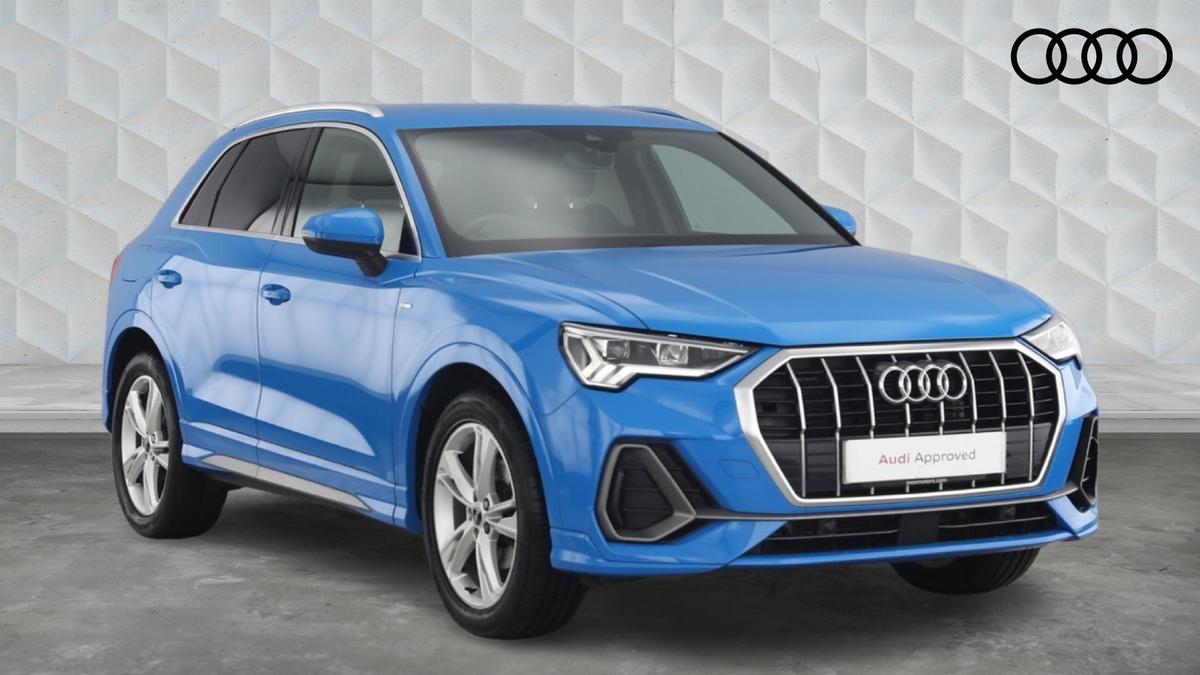 Main listing image - Audi Q3
