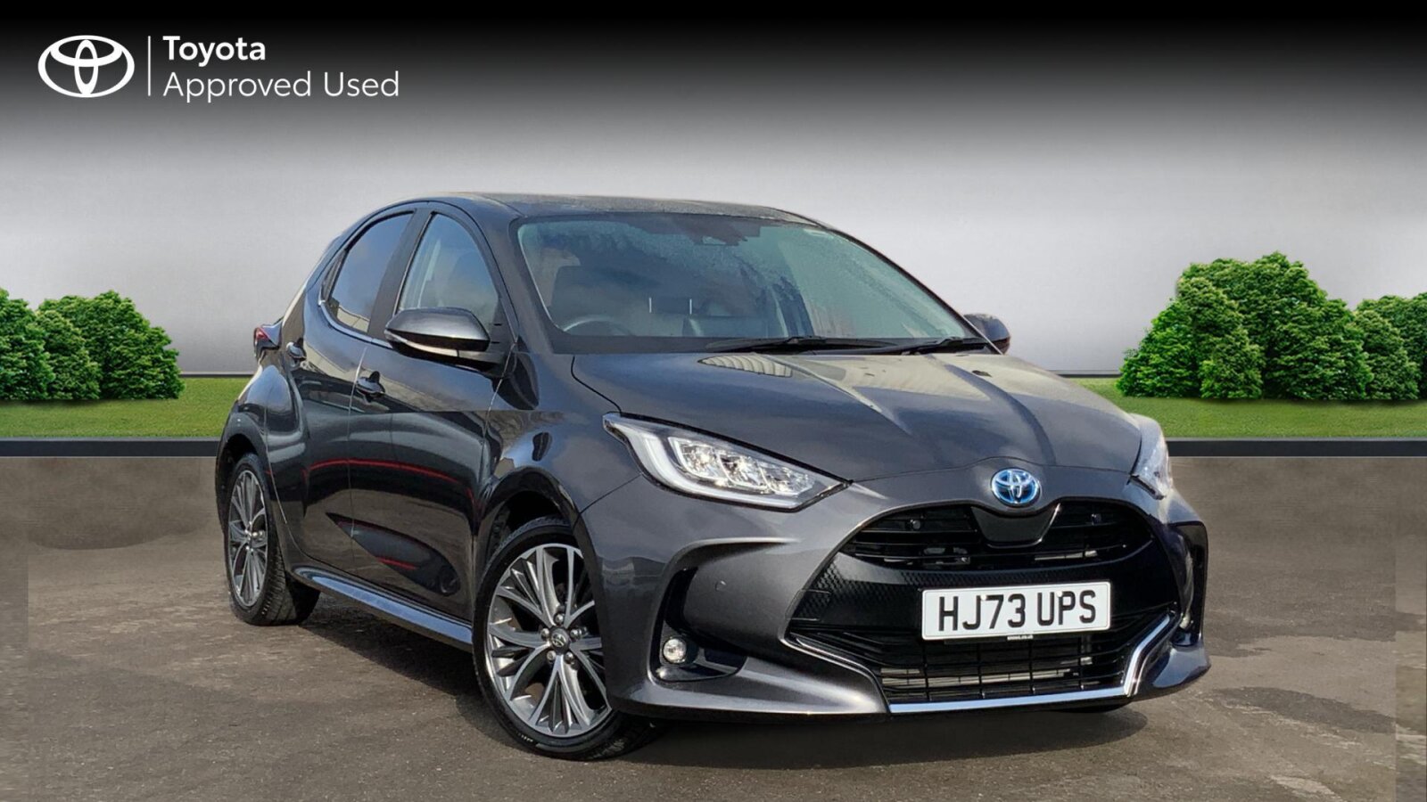 Main listing image - Toyota Yaris
