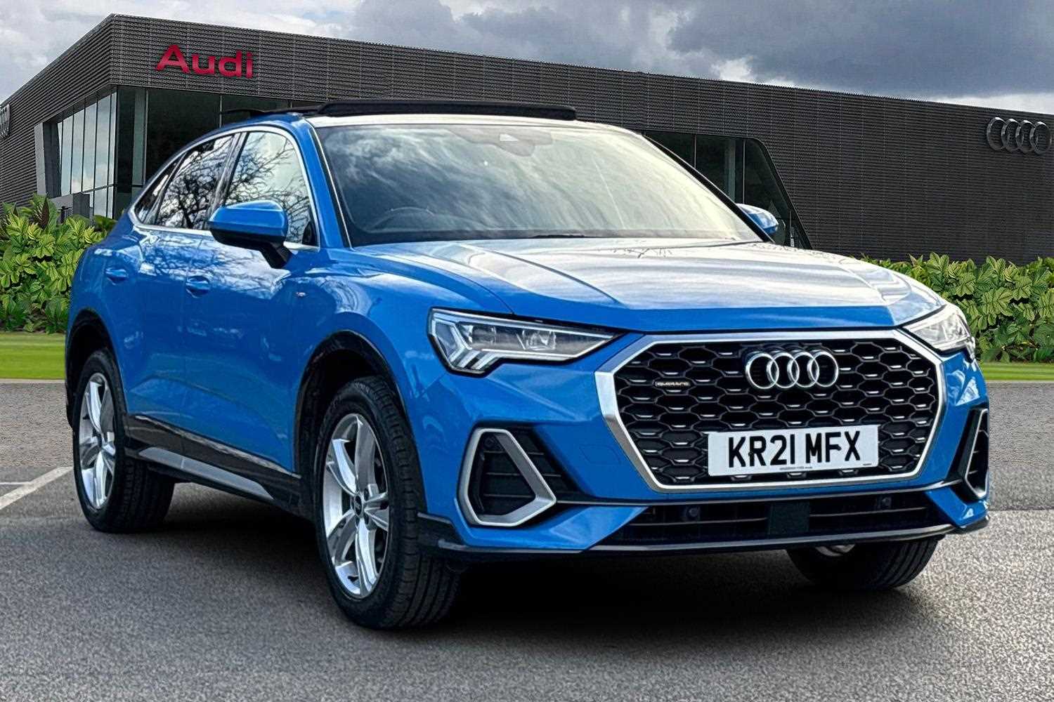 Main listing image - Audi Q3