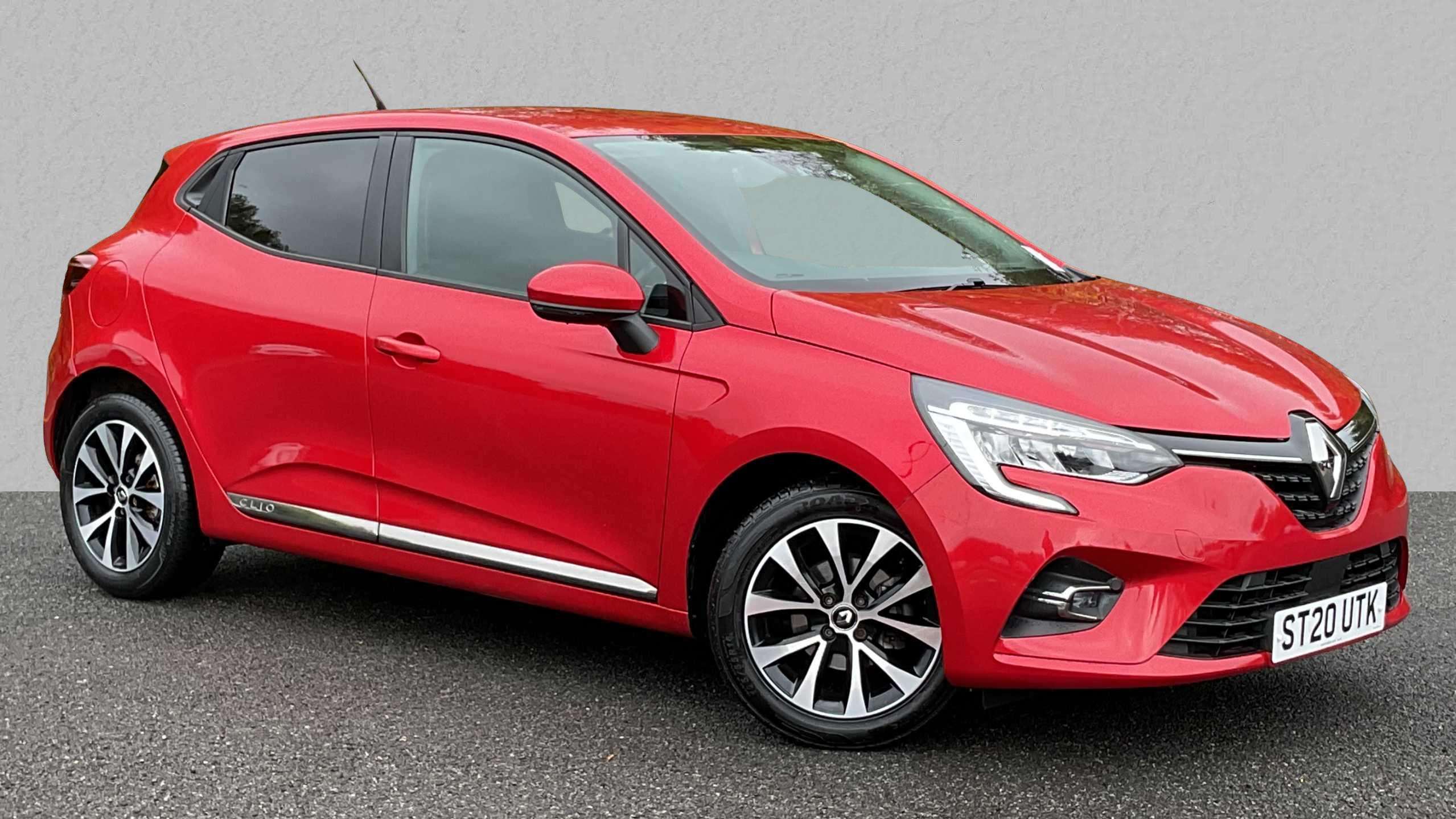 Main listing image - Renault Clio