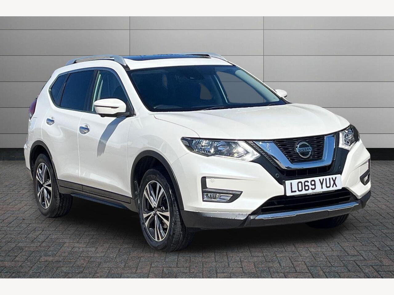 Main listing image - Nissan X-Trail