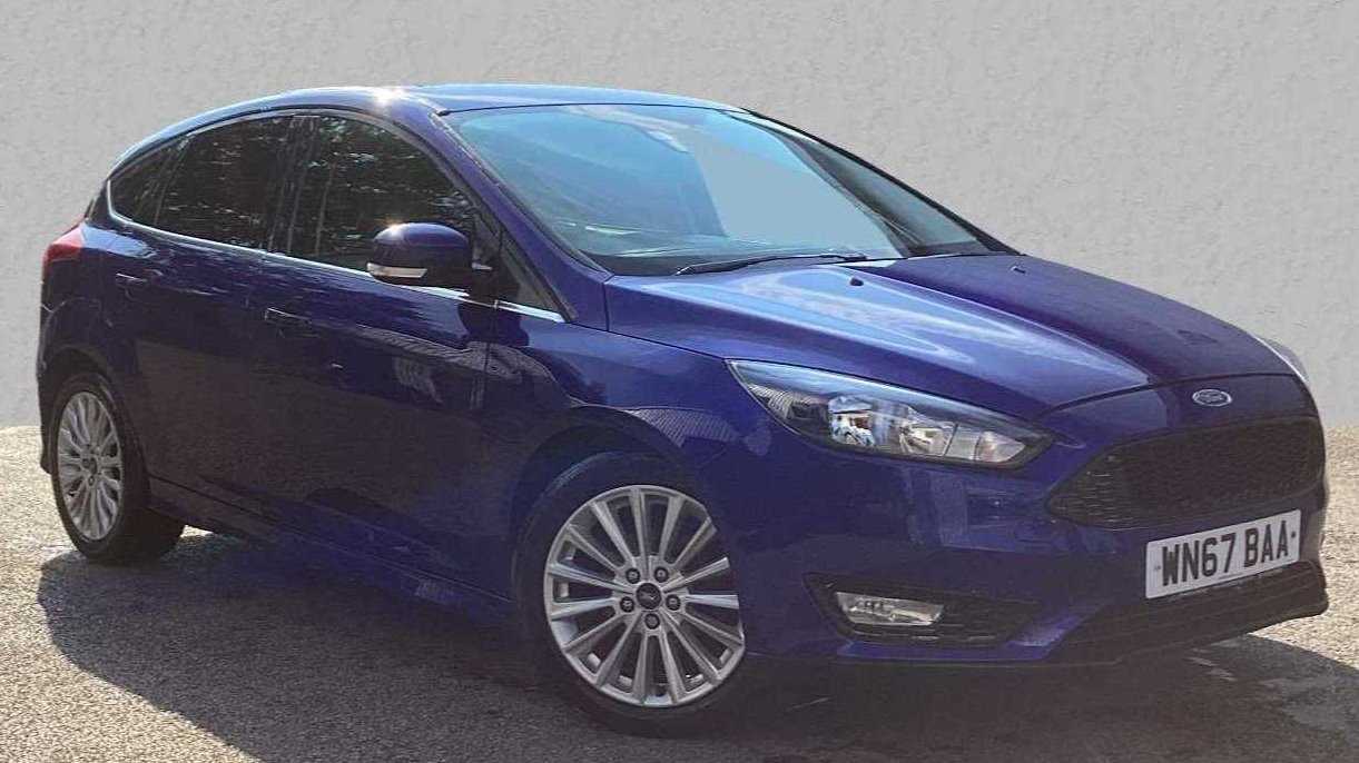 Main listing image - Ford Focus