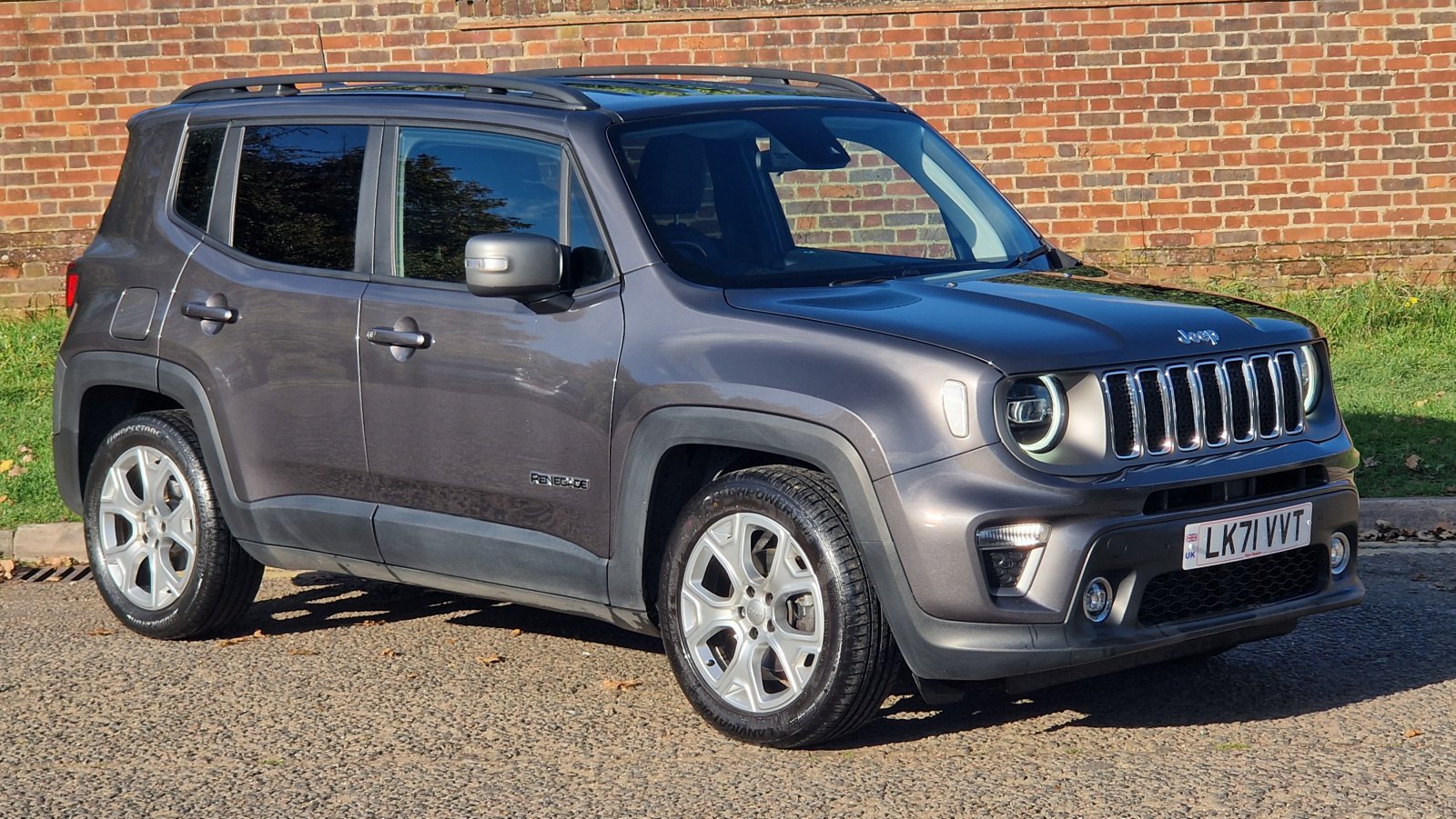 Main listing image - Jeep Renegade