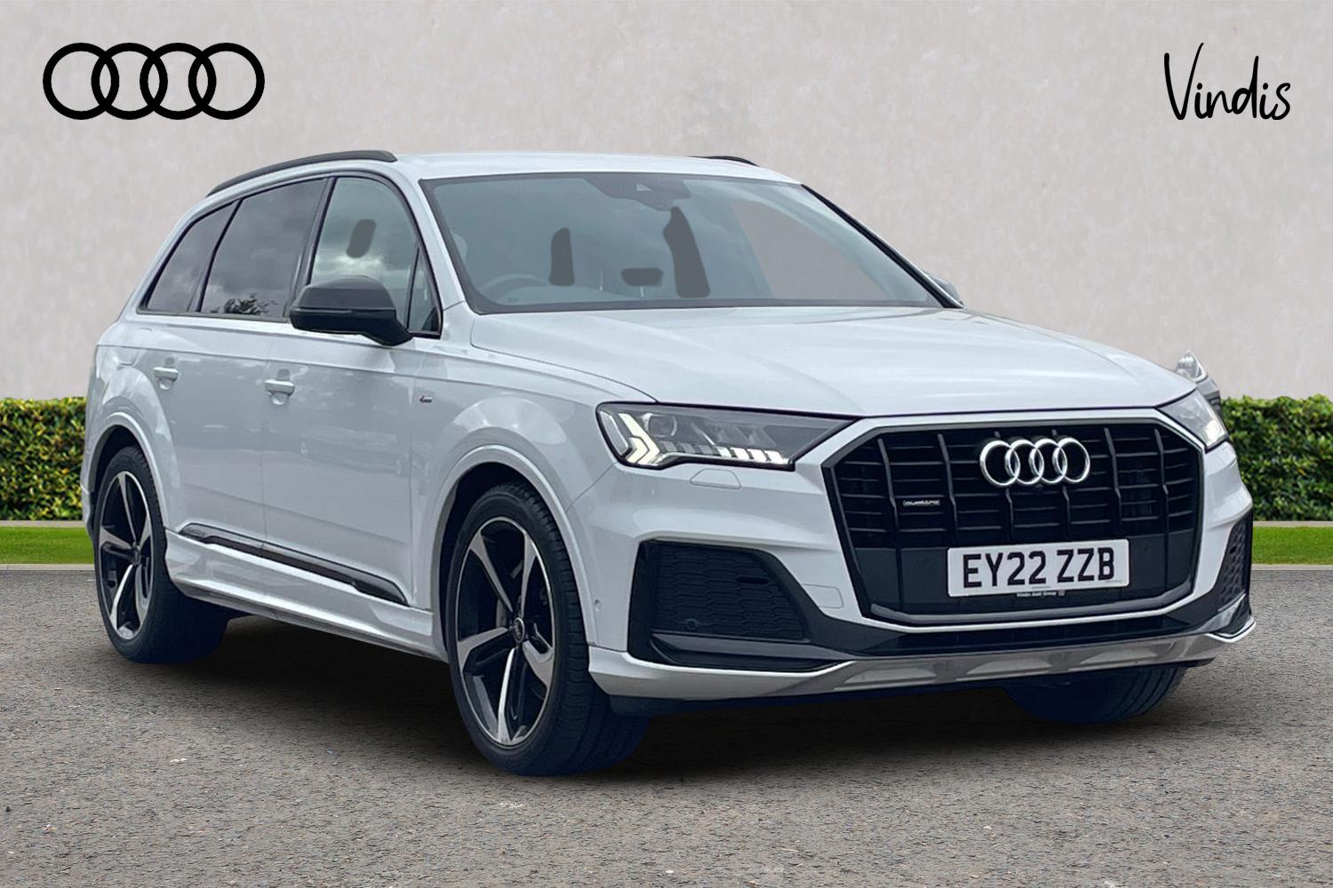 Main listing image - Audi Q7