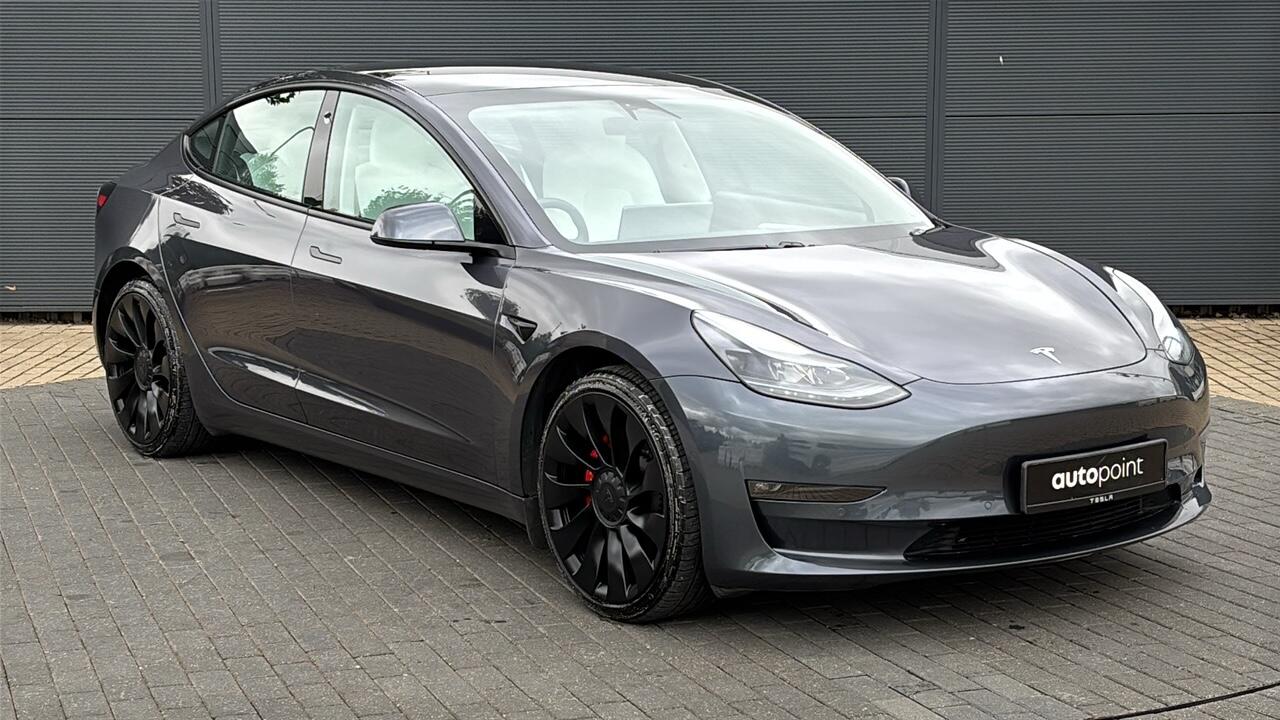 Main listing image - Tesla Model 3