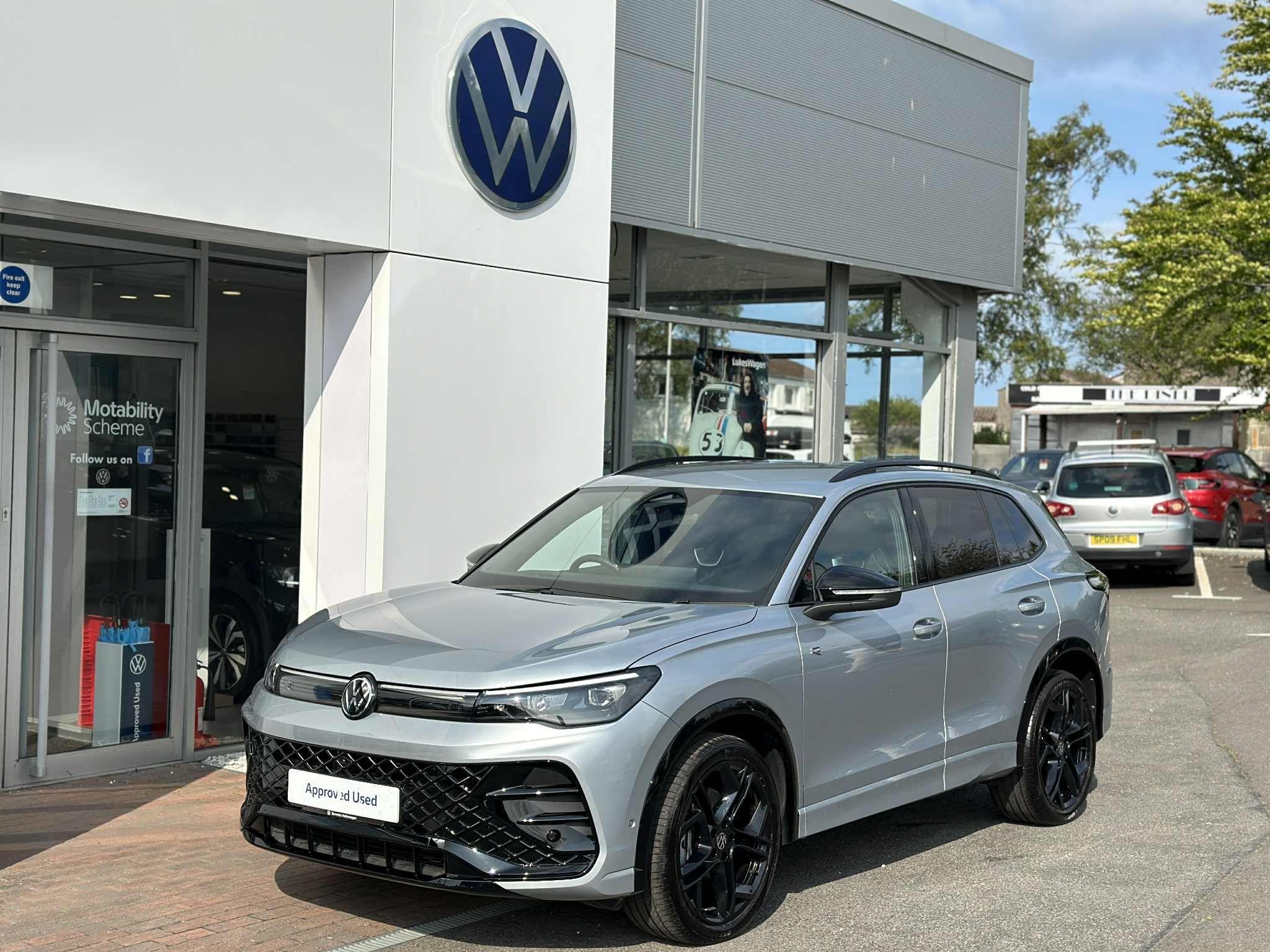 Main listing image - Volkswagen Tiguan