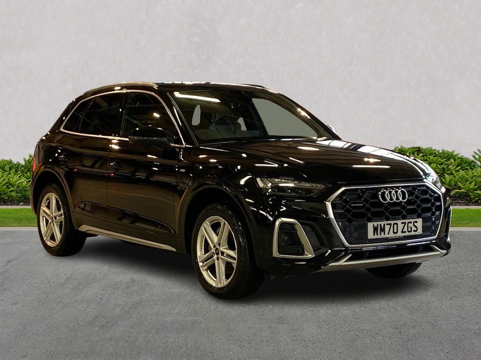 Main listing image - Audi Q5