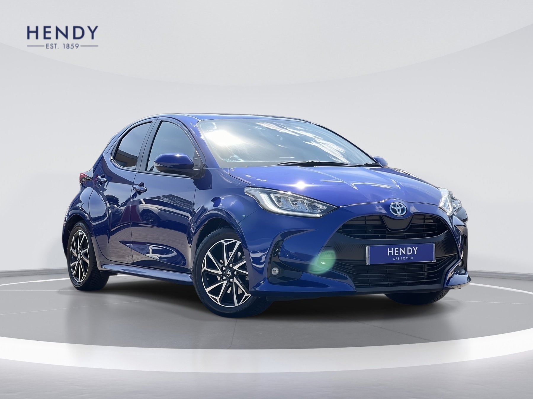 Main listing image - Toyota Yaris