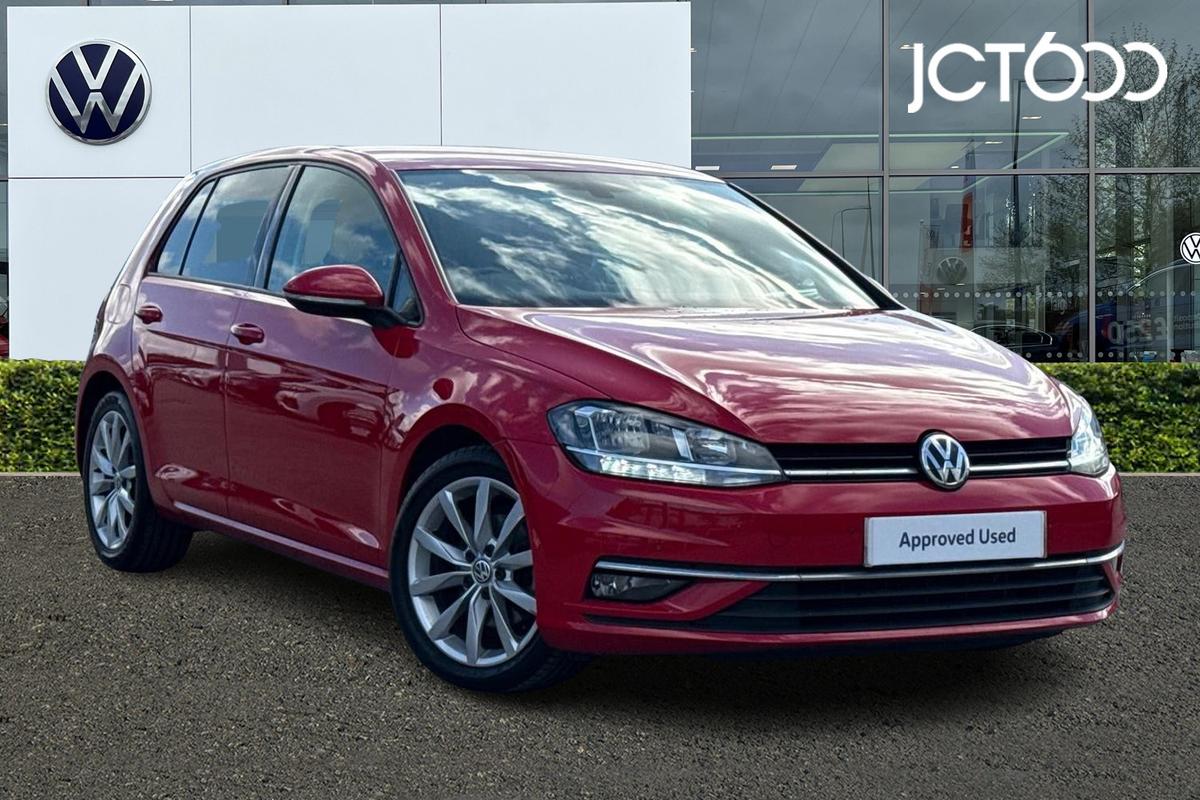 Main listing image - Volkswagen Golf