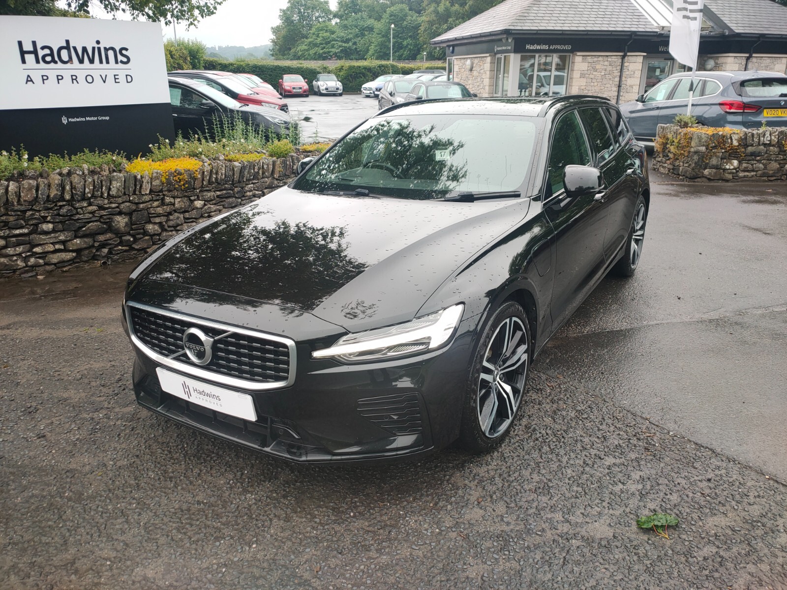 Main listing image - Volvo V60
