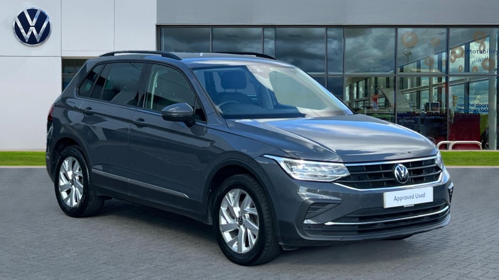 Main listing image - Volkswagen Tiguan