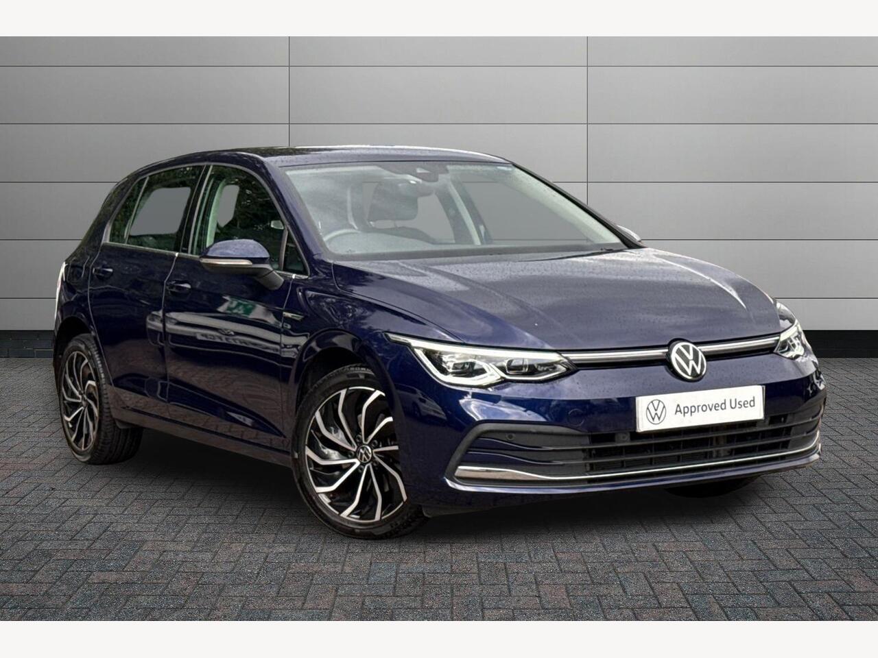 Main listing image - Volkswagen Golf
