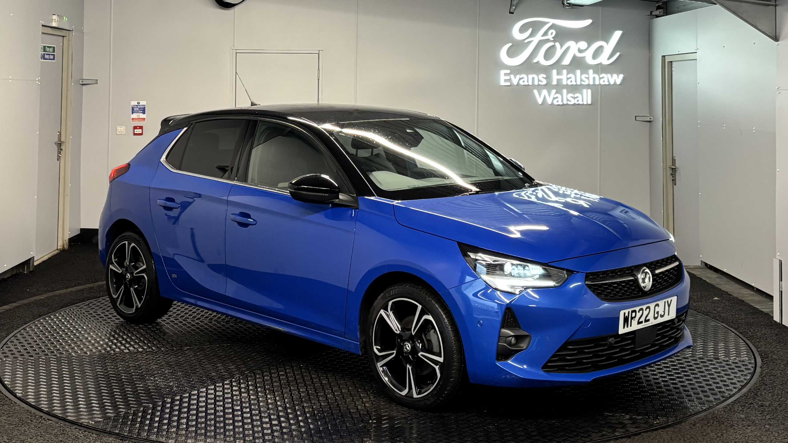 Main listing image - Vauxhall Corsa