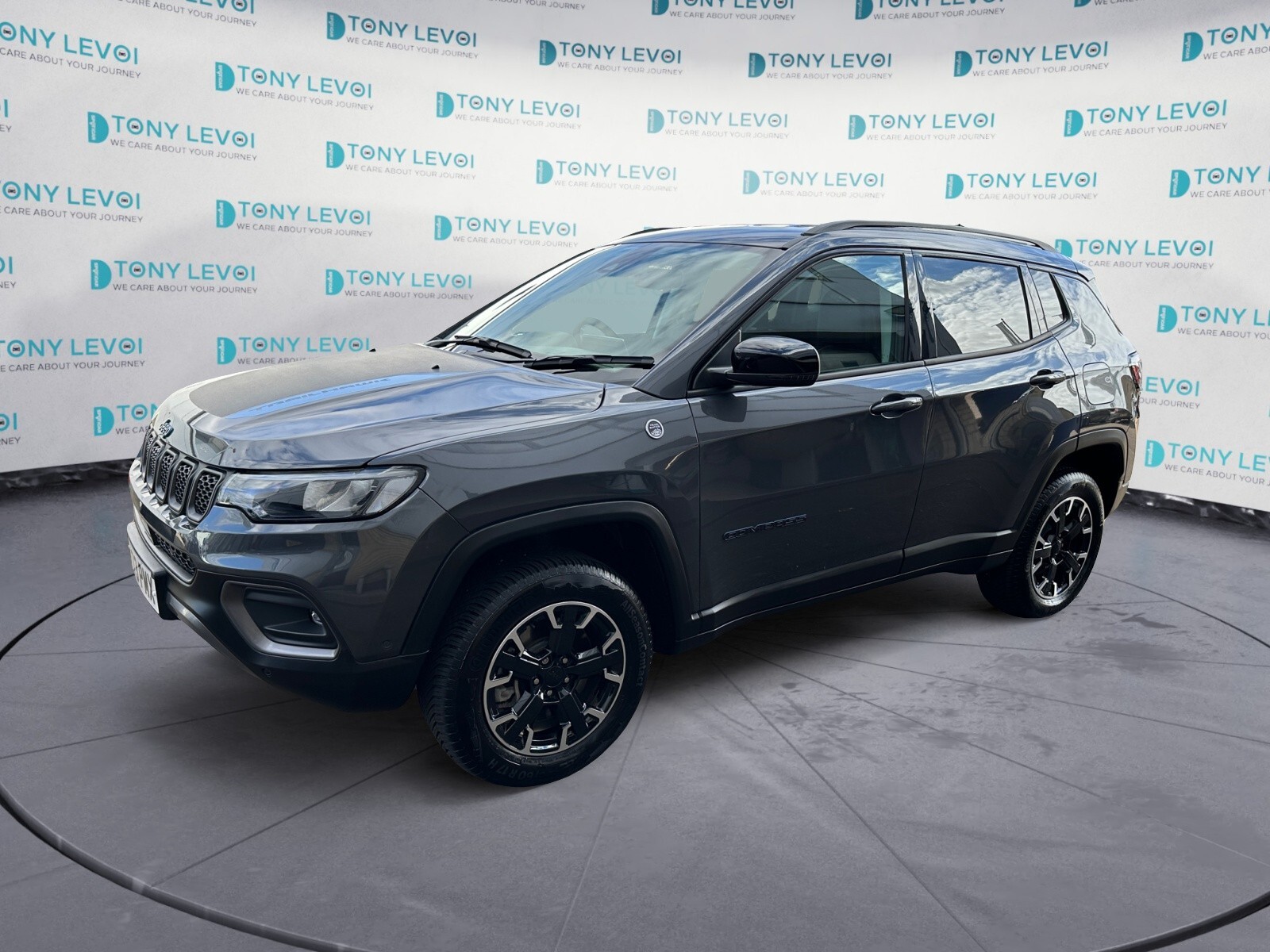 Main listing image - Jeep Compass