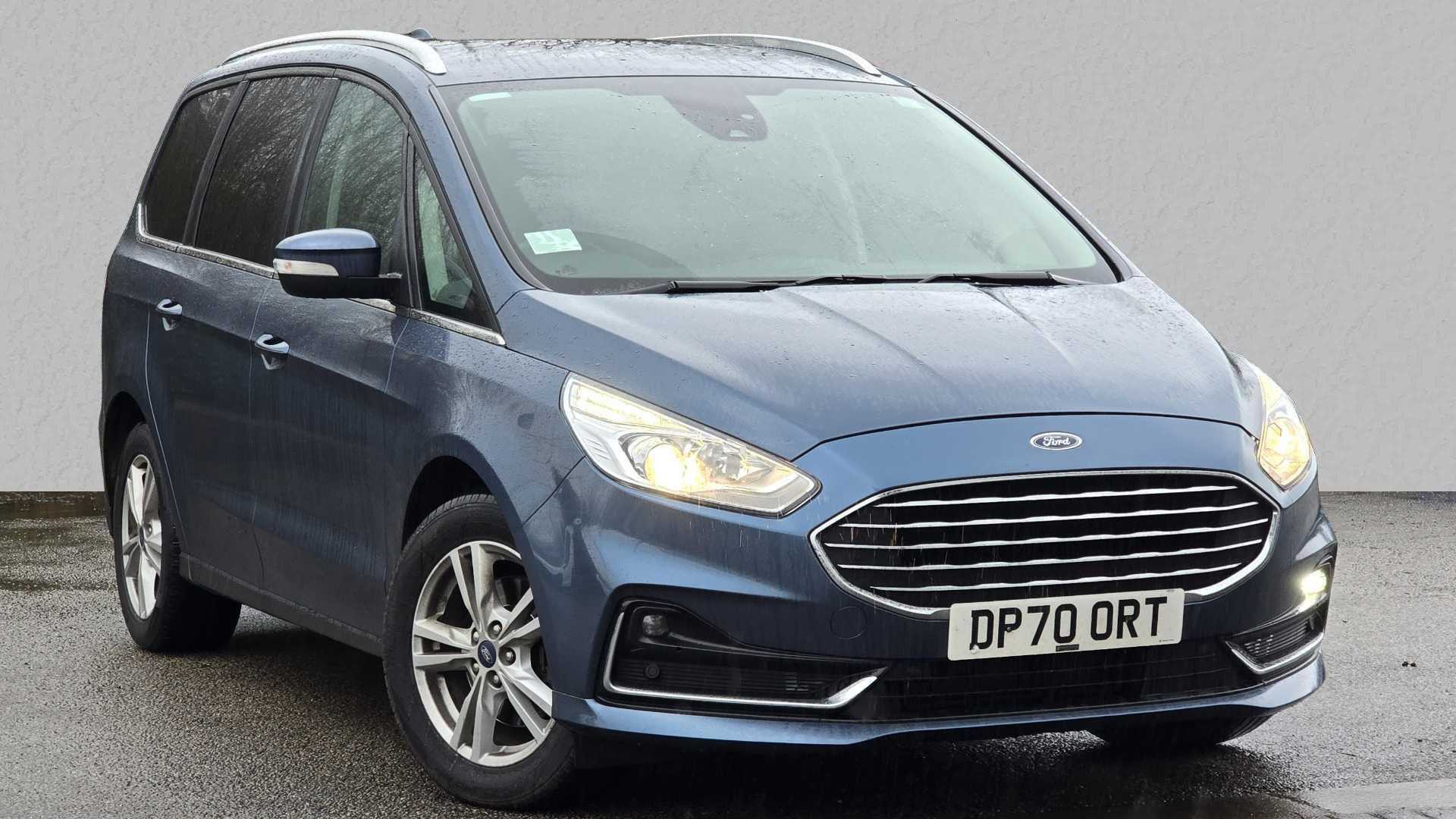 Main listing image - Ford Galaxy