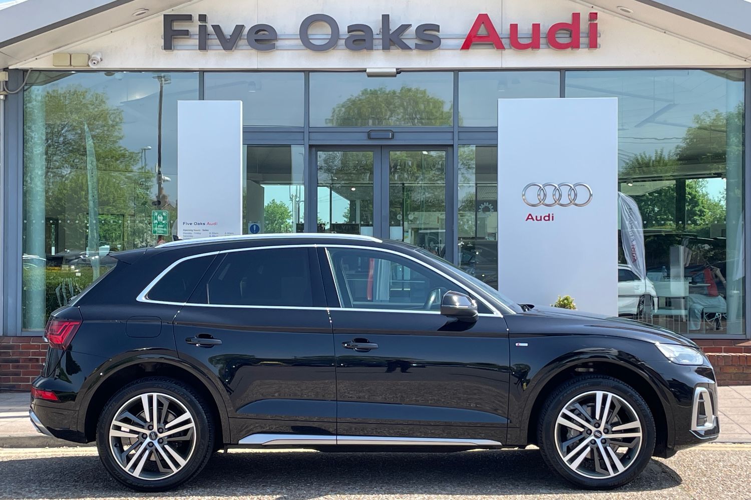 Main listing image - Audi Q5