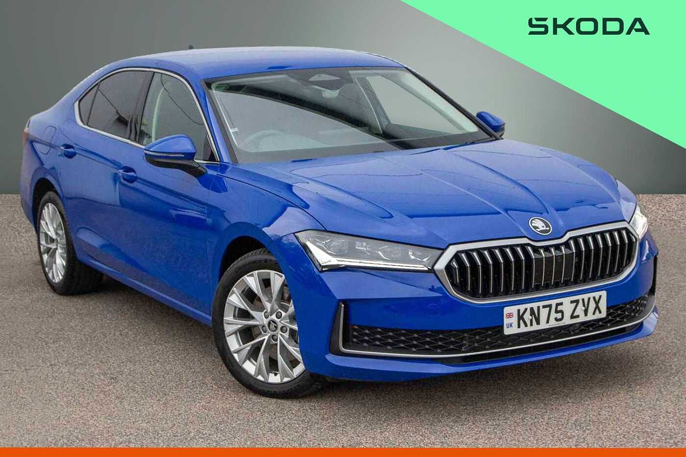 Main listing image - Skoda Superb