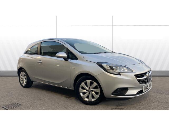Main listing image - Vauxhall Corsa