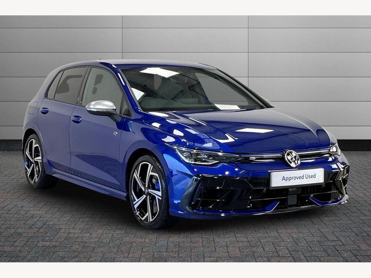 Main listing image - Volkswagen Golf R