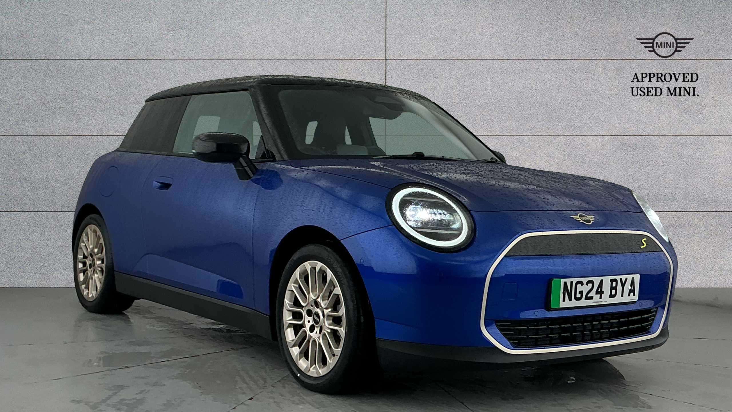 Main listing image - MINI Electric