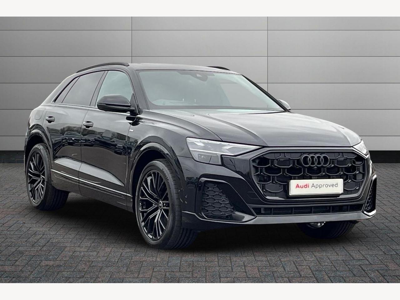 Main listing image - Audi Q8