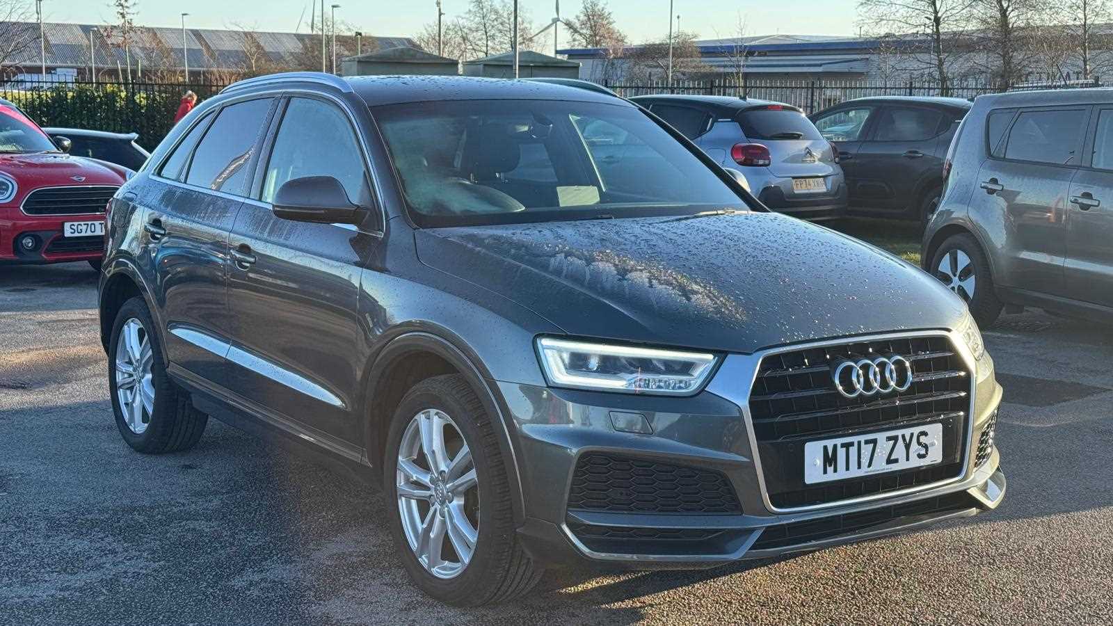 Main listing image - Audi Q3