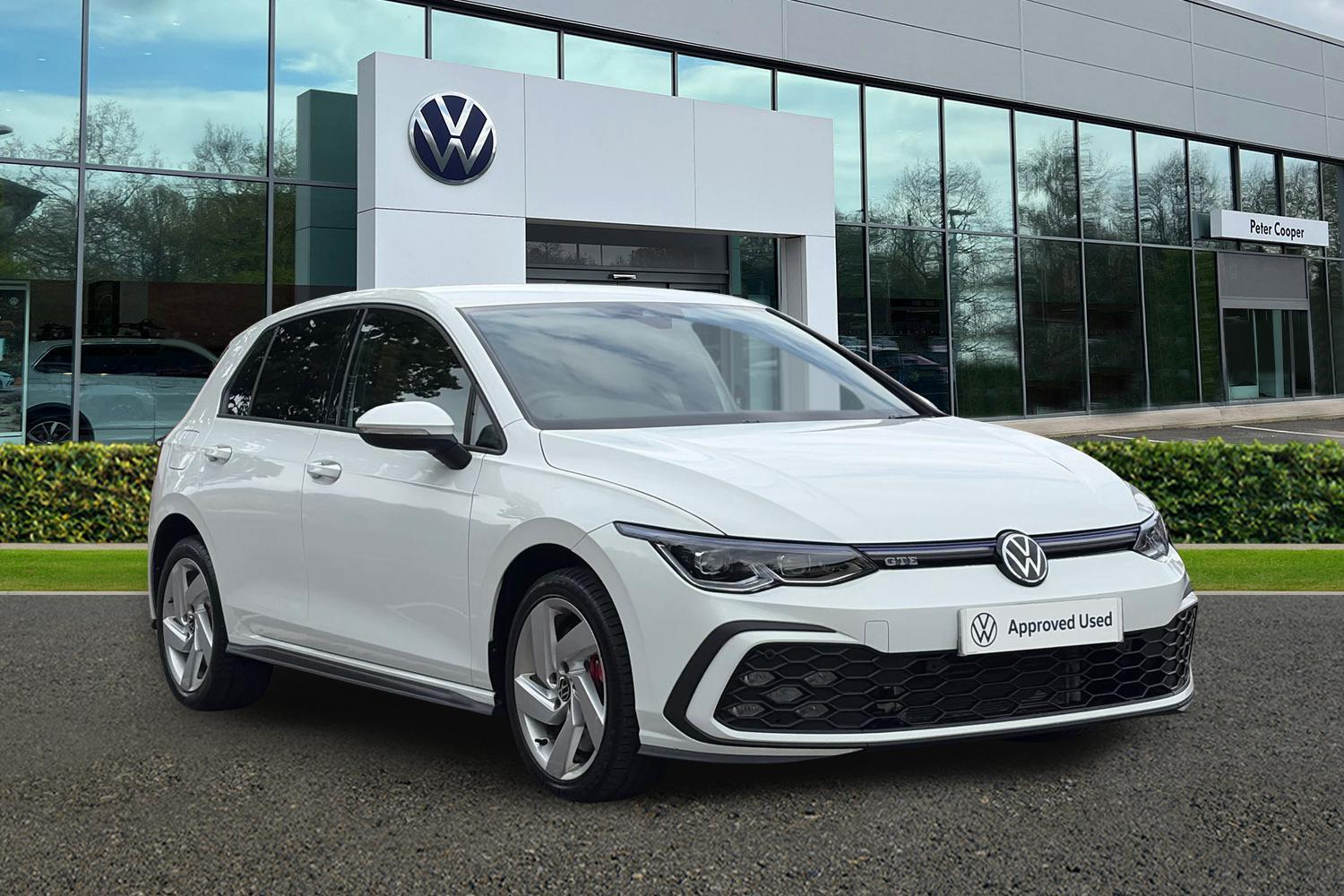 Main listing image - Volkswagen Golf