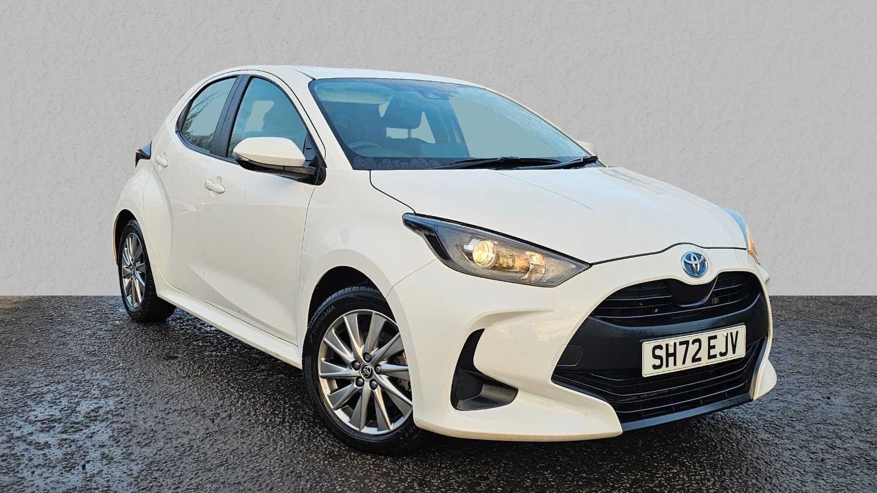 Main listing image - Toyota Yaris