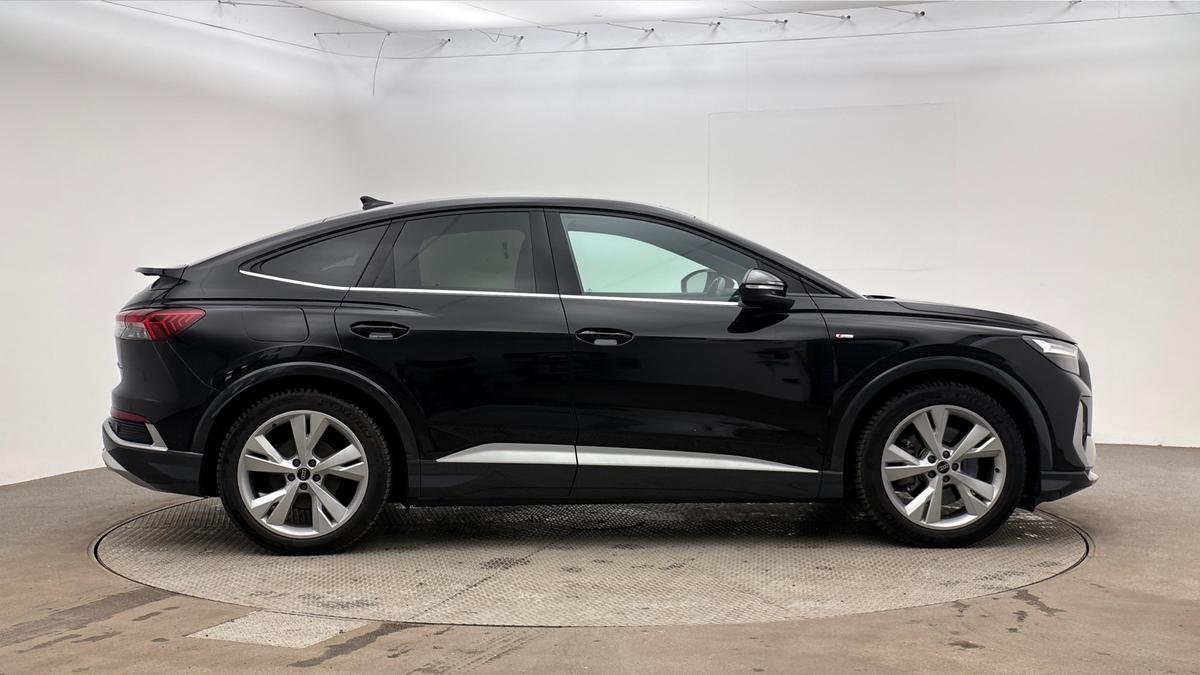 Main listing image - Audi Q4