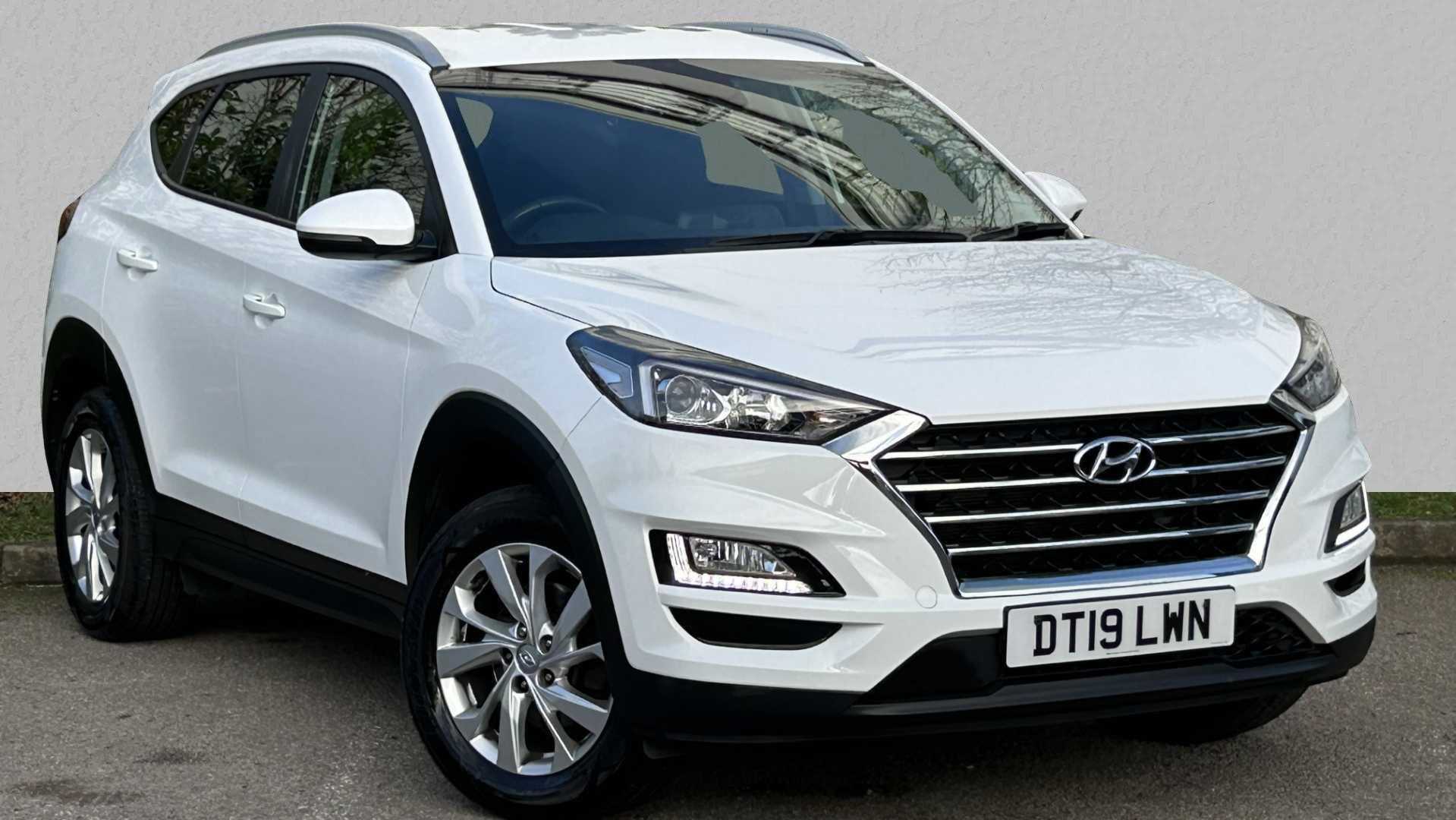 Main listing image - Hyundai Tucson