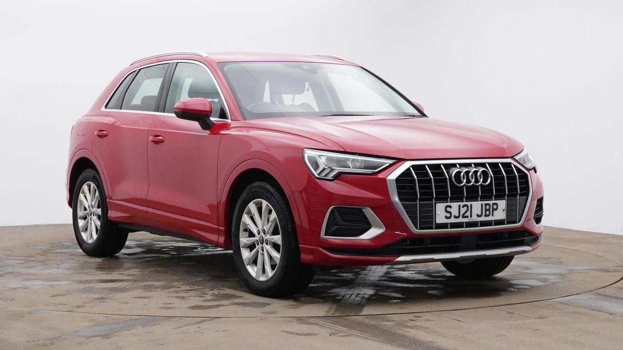 Main listing image - Audi Q3