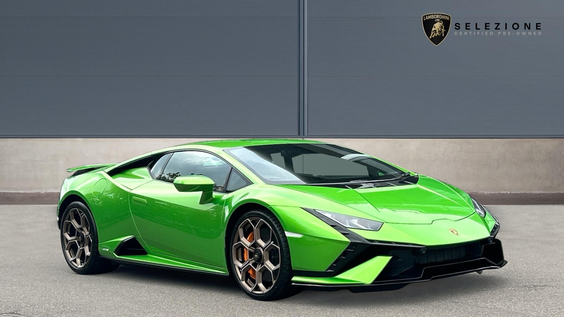 Main listing image - Lamborghini Huracan