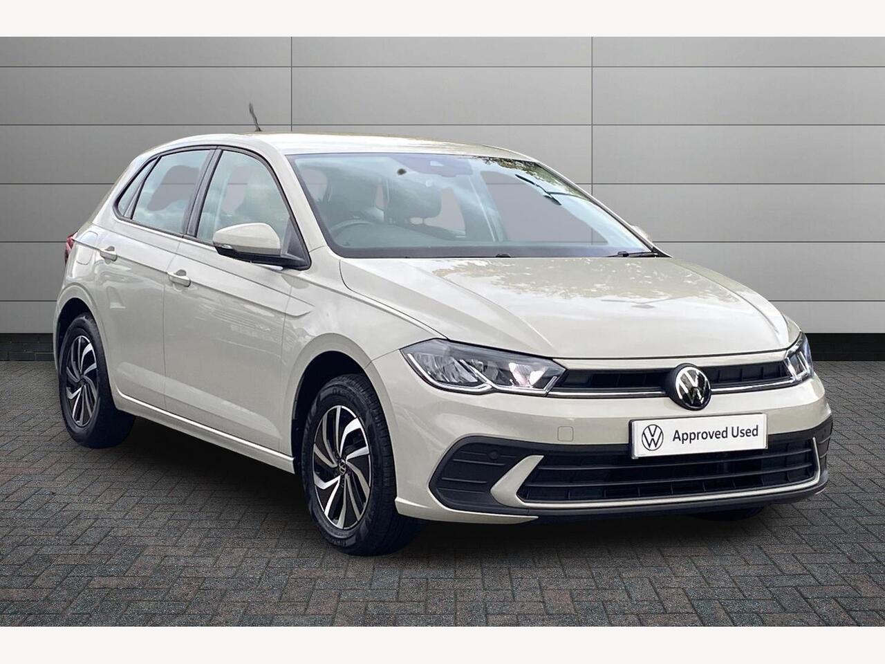 Main listing image - Volkswagen Polo