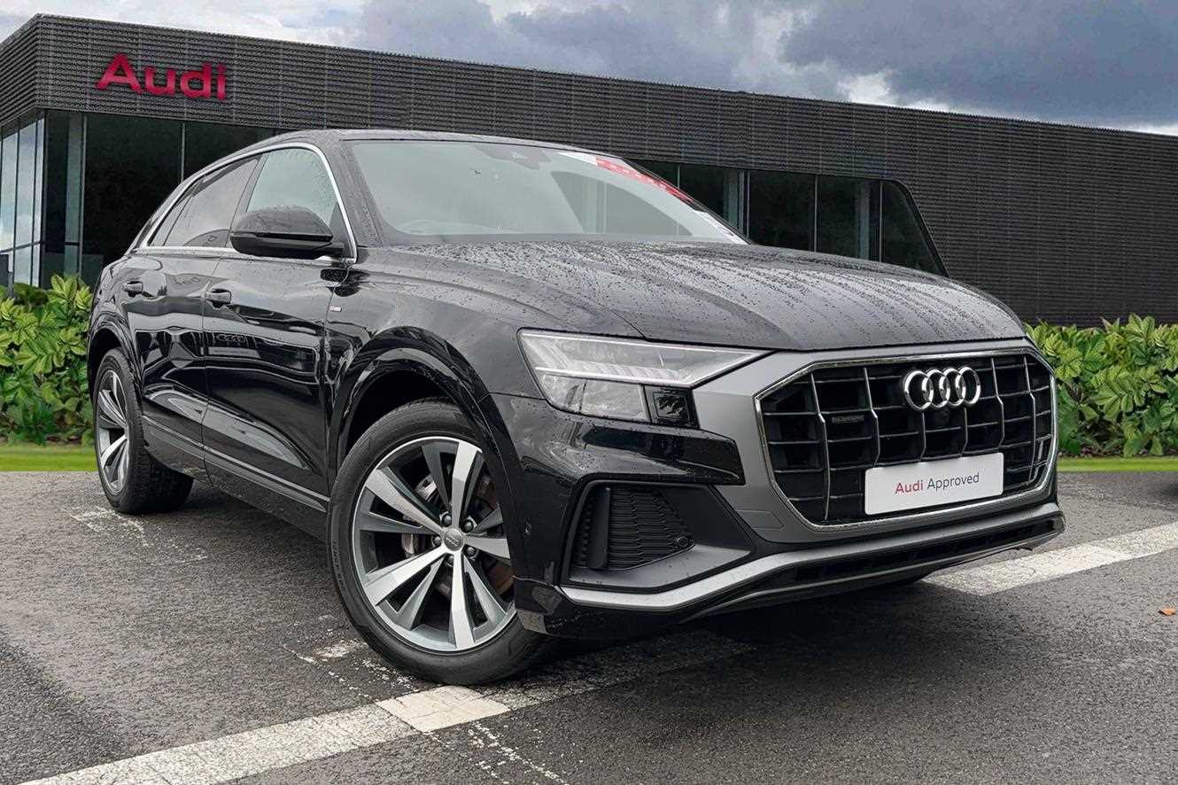 Main listing image - Audi Q8